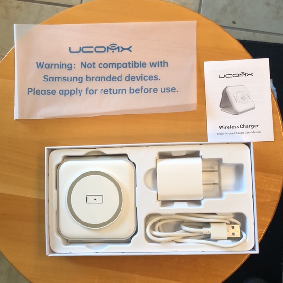 Brand new…never used…white…Apple 3 in 1 Portable Magnetic Wireless Charger - Picture 2 of 4